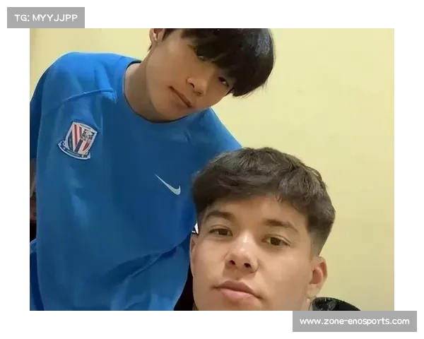 喜讯传来斯卢茨基或重组申花锋线新归化球员有望成为进攻核心